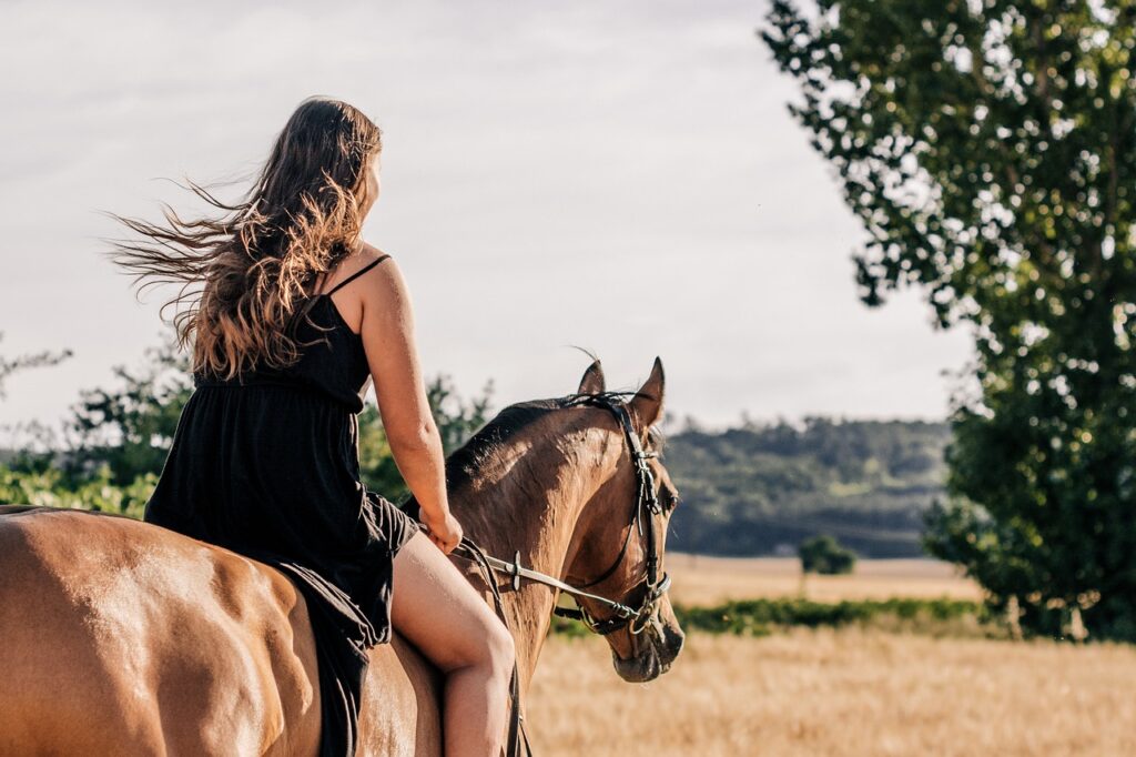 horseback rading sardinia